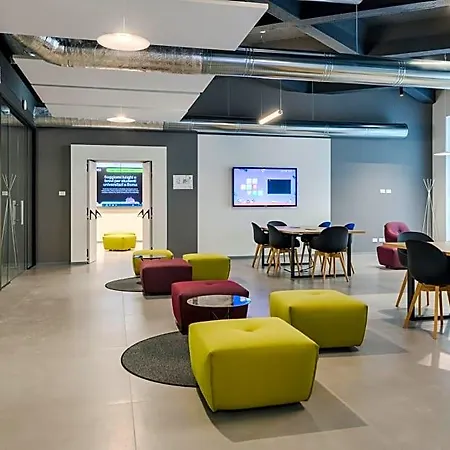 Keyz @dotcampus San Giovanni Отель Рим